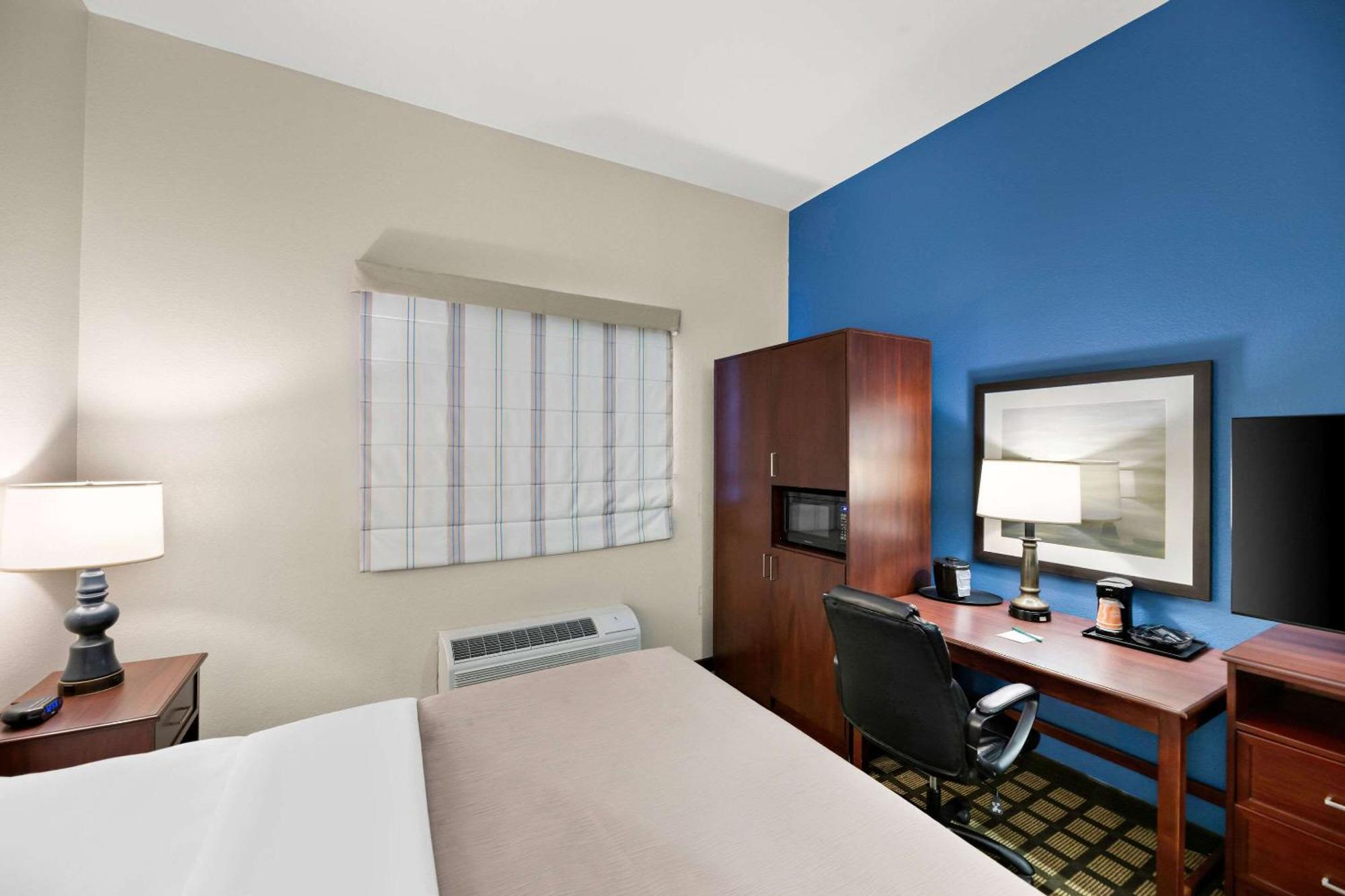Quality Inn & Suites Big Spring Exterior photo