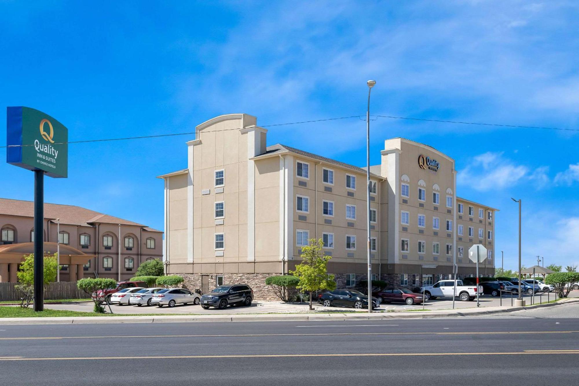 Quality Inn & Suites Big Spring Exterior photo